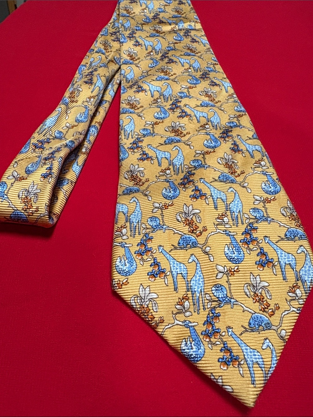 Alain Figaret France silk safari tie!